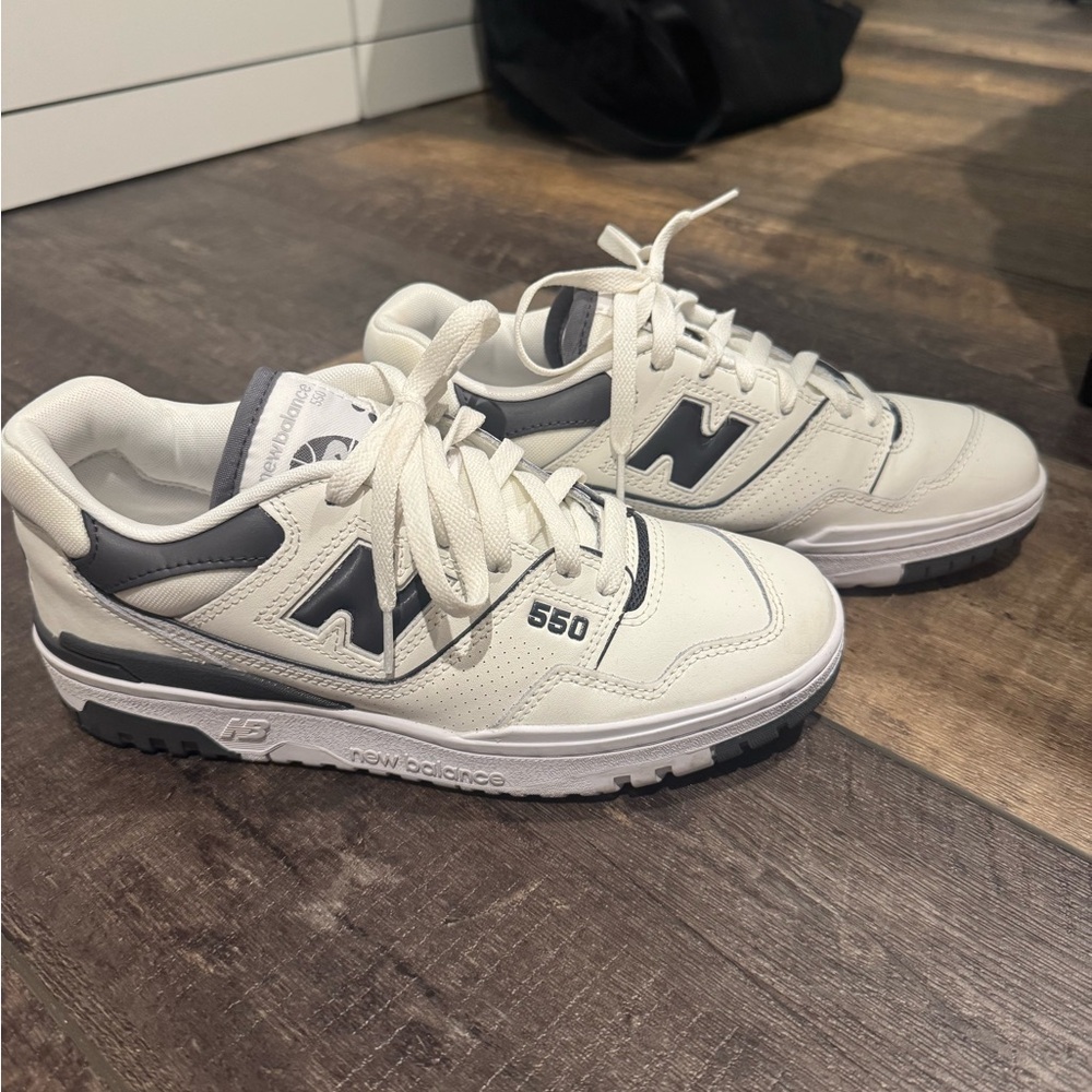 New Balance 550 - Picture 5 of 6